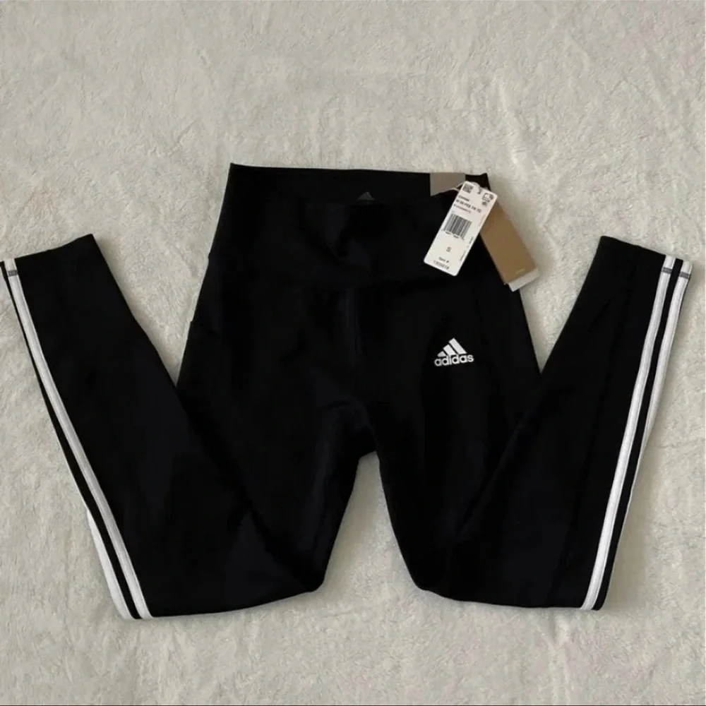 (NWT) Adidas Women’s 7/8 3-Stripe Active Legging in Black - Picture 12 of 12